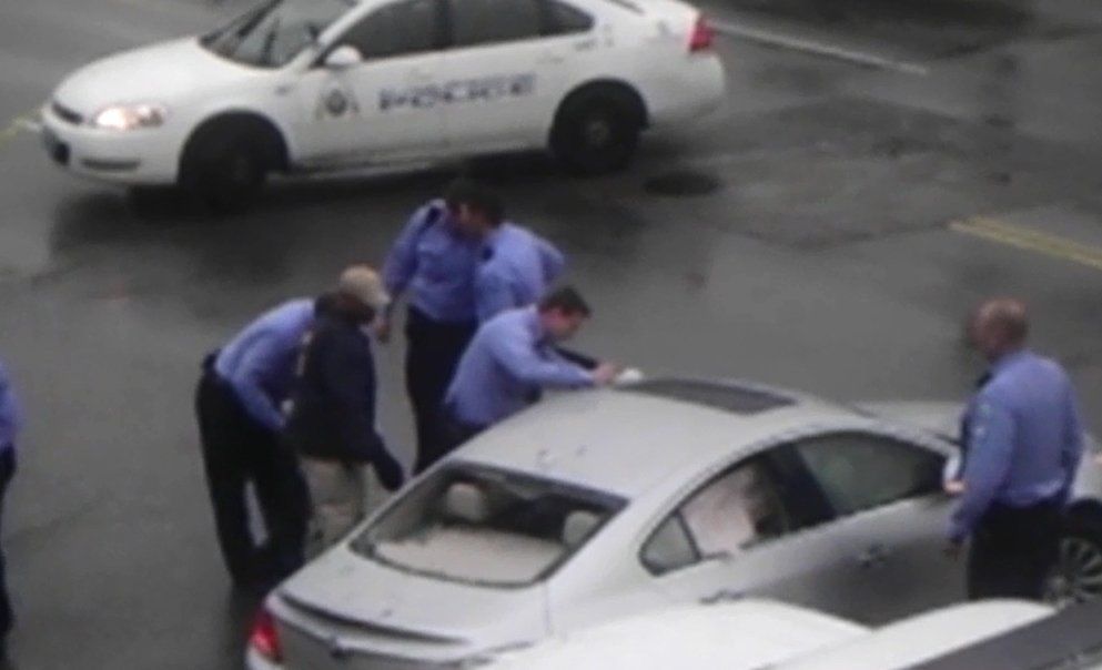 Removal of gloves